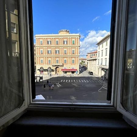Loft Storico In Pieno Centro! Appartement Livorno Buitenkant foto