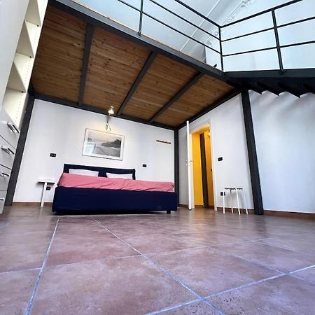 Loft Storico In Pieno Centro! Appartement Livorno Buitenkant foto
